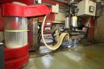 De koeien worden gemolken met twee automatische melksystemen.