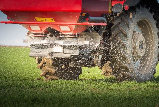 Commissie doet deskstudie naar stikstofleverend vermogen op grasland - CBGV